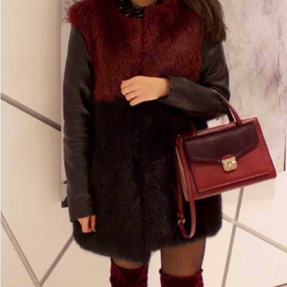 Elegant Faux Fur Jacket - US 8